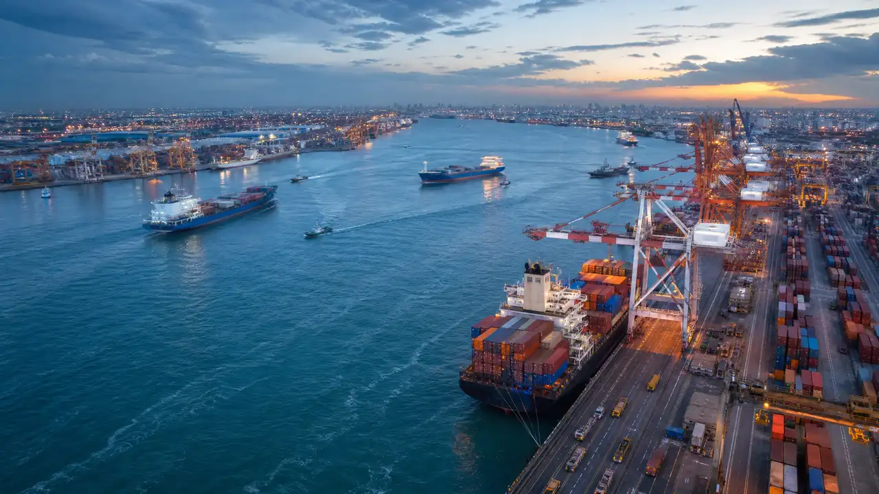 Global Partner Network. Coordinate international destinations through origin, transit, and destination forwarding partners.